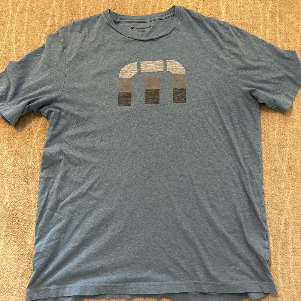 EUC Travis Mathew TShirt
